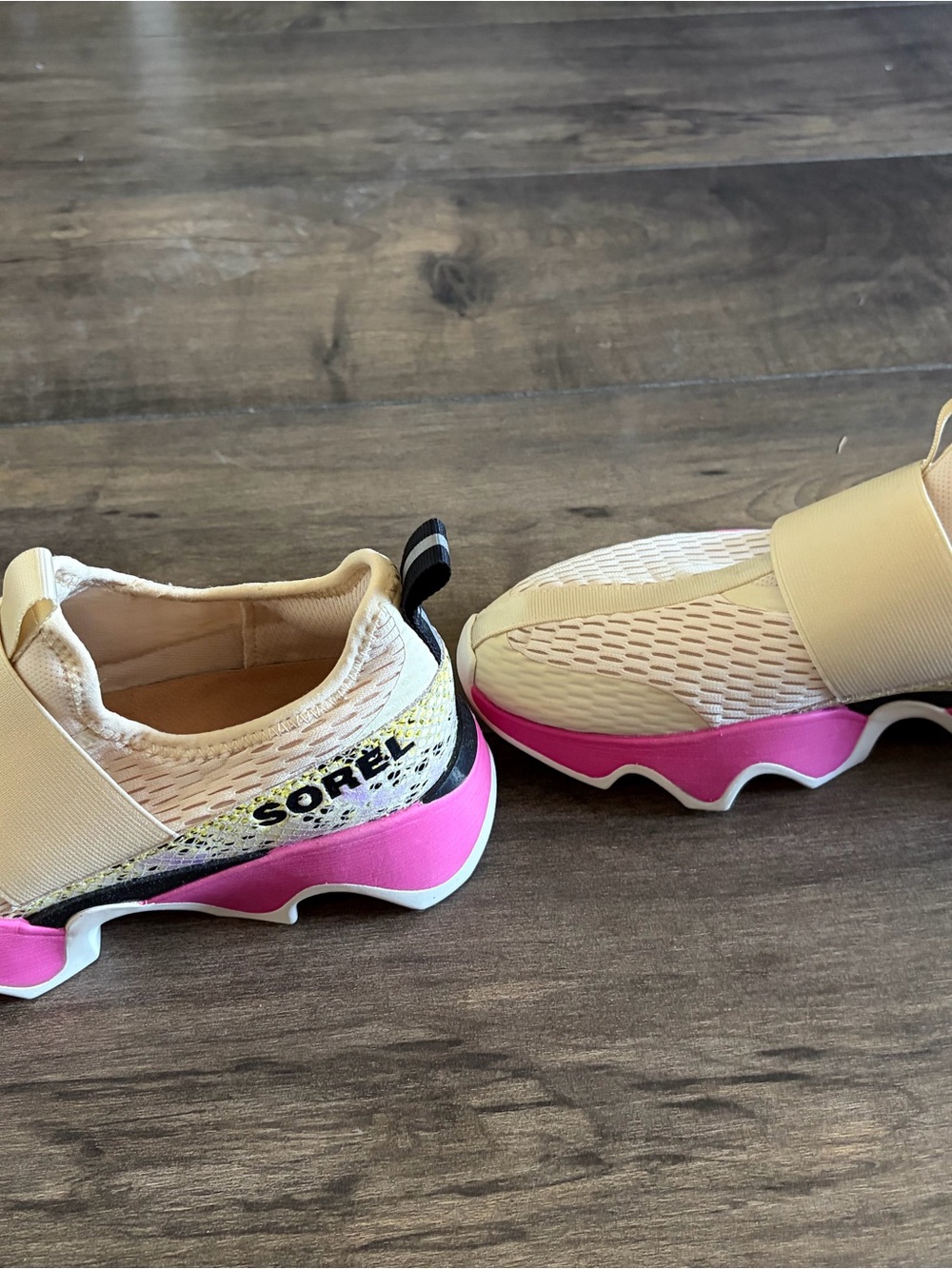 SOREL Slip-On Athletic Shoes in Beige and Pink